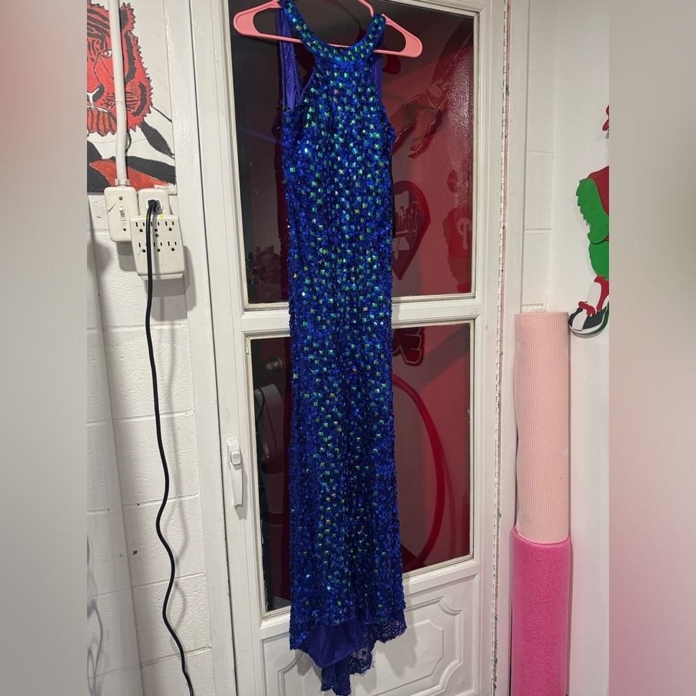 Elegant Sequin Evening Gown In Blue And Green By Mac Duggal